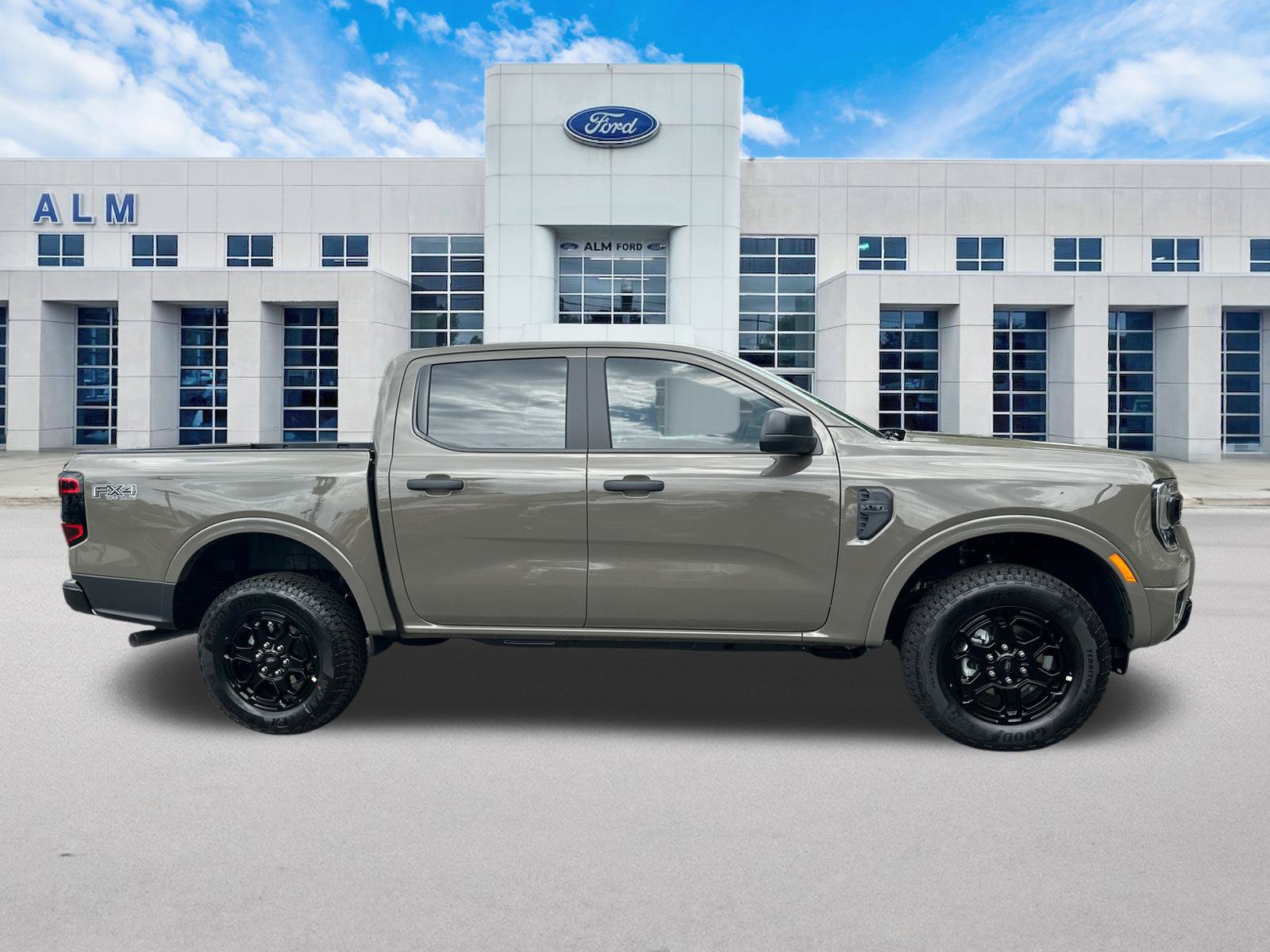 New 2026 Ford Ranger XLT w/ Equipment Group 301A High AWD/4WD image 5