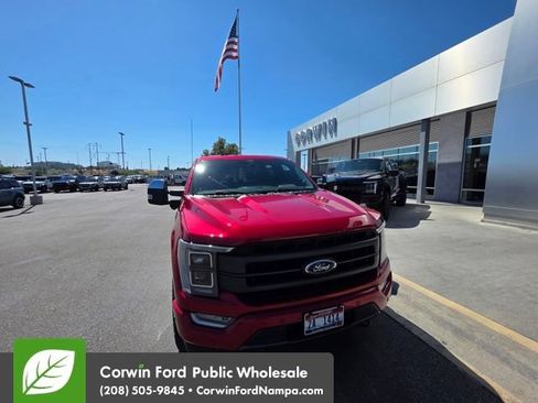 Used 2021 Ford F150 Lariat w/ Equipment Group 502A High AWD/4WD image 3