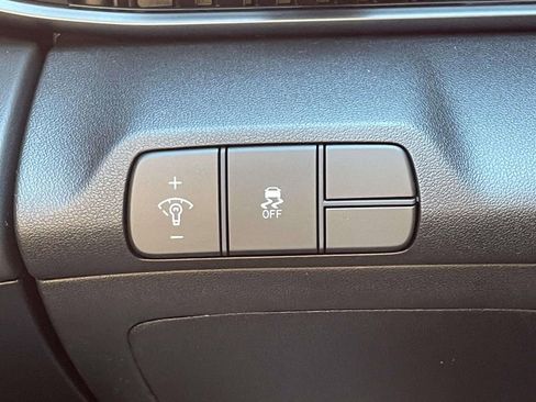 New 2026 Hyundai Elantra SEL Sport Premium FWD image 17