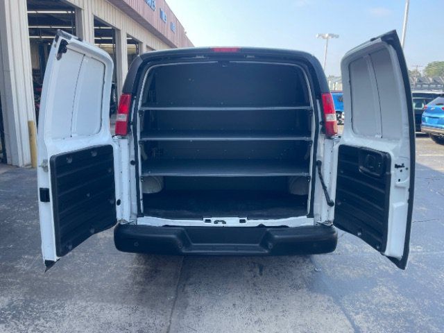 Used 2021 Chevrolet Express 2500 RWD image 17