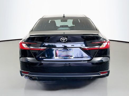 Certified 2025 Toyota Camry SE w/ Convenience Package image 6