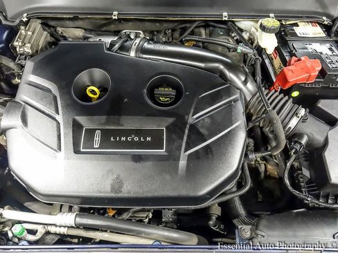 Used 2017 Lincoln MKZ Premiere image 24