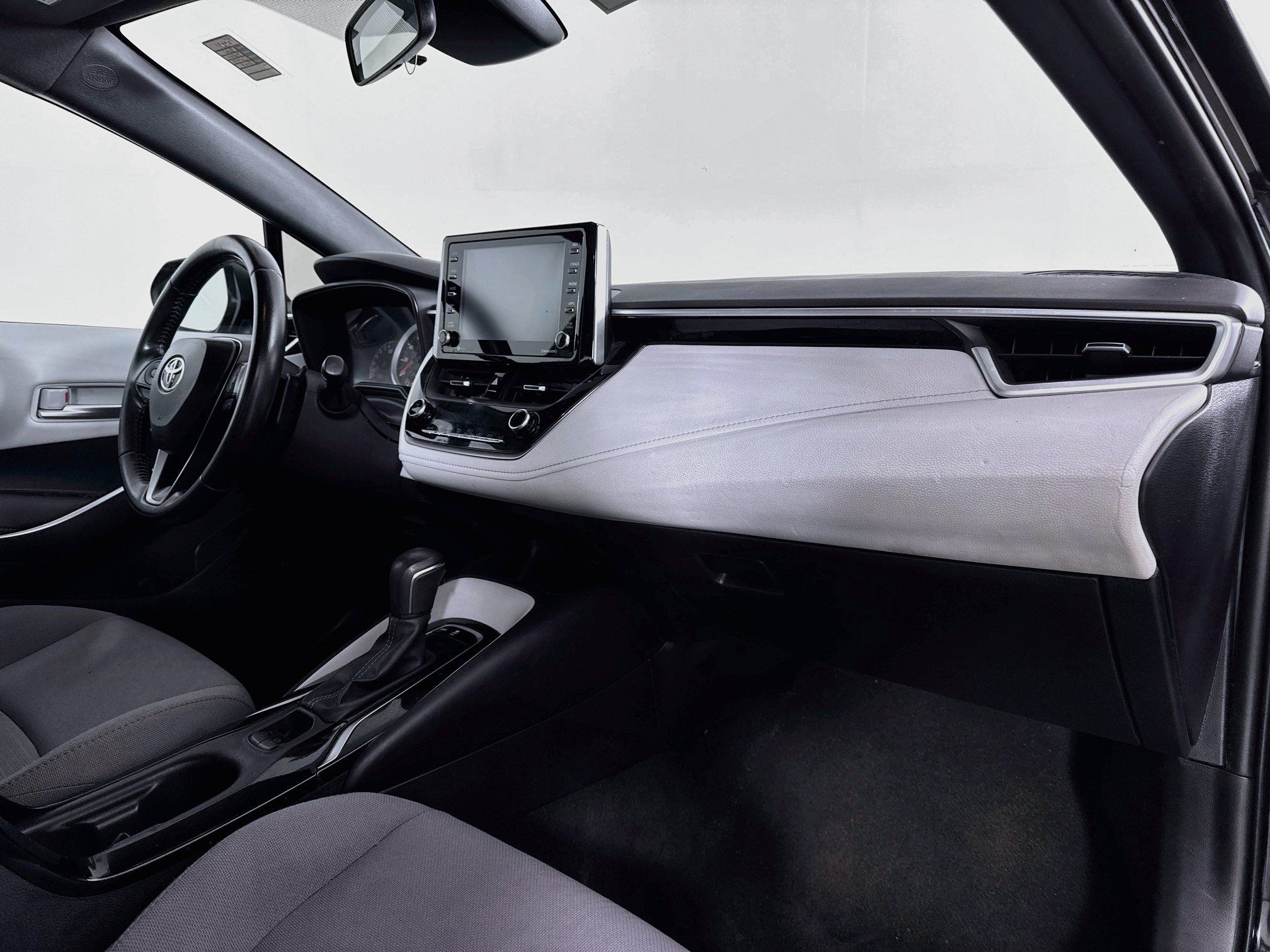 Certified 2021 Toyota Corolla SE FWD image 27