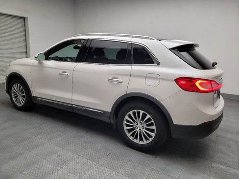 Used 2016 Lincoln MKX Select w/ Select Plus Package image 3