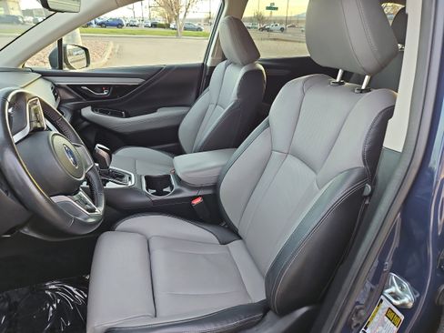 Certified 2023 Subaru Outback Limited image 9