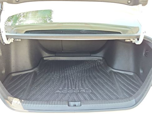 Used 2023 Honda Accord Touring image 32