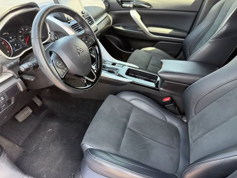 Used 2025 Mitsubishi Eclipse Cross SE AWD/4WD image 15
