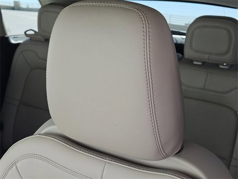 Certified 2021 Lincoln Corsair Reserve w/ Equipment Group 201A image 15