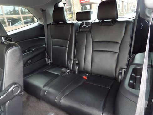 Used 2022 Honda Pilot Touring image 14