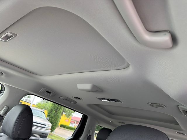 New 2026 Kia Carnival SX Prestige FWD image 16