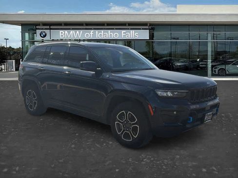Used 2024 Jeep Grand Cherokee Trailhawk w/ Luxury Tech Group III AWD/4WD image 1
