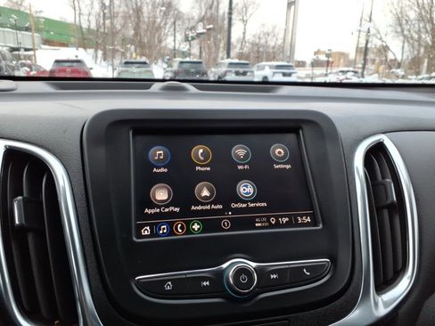 Used 2024 Chevrolet Equinox LT image 21