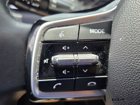Certified 2022 Kia Sorento X-Line EX AWD/4WD image 31