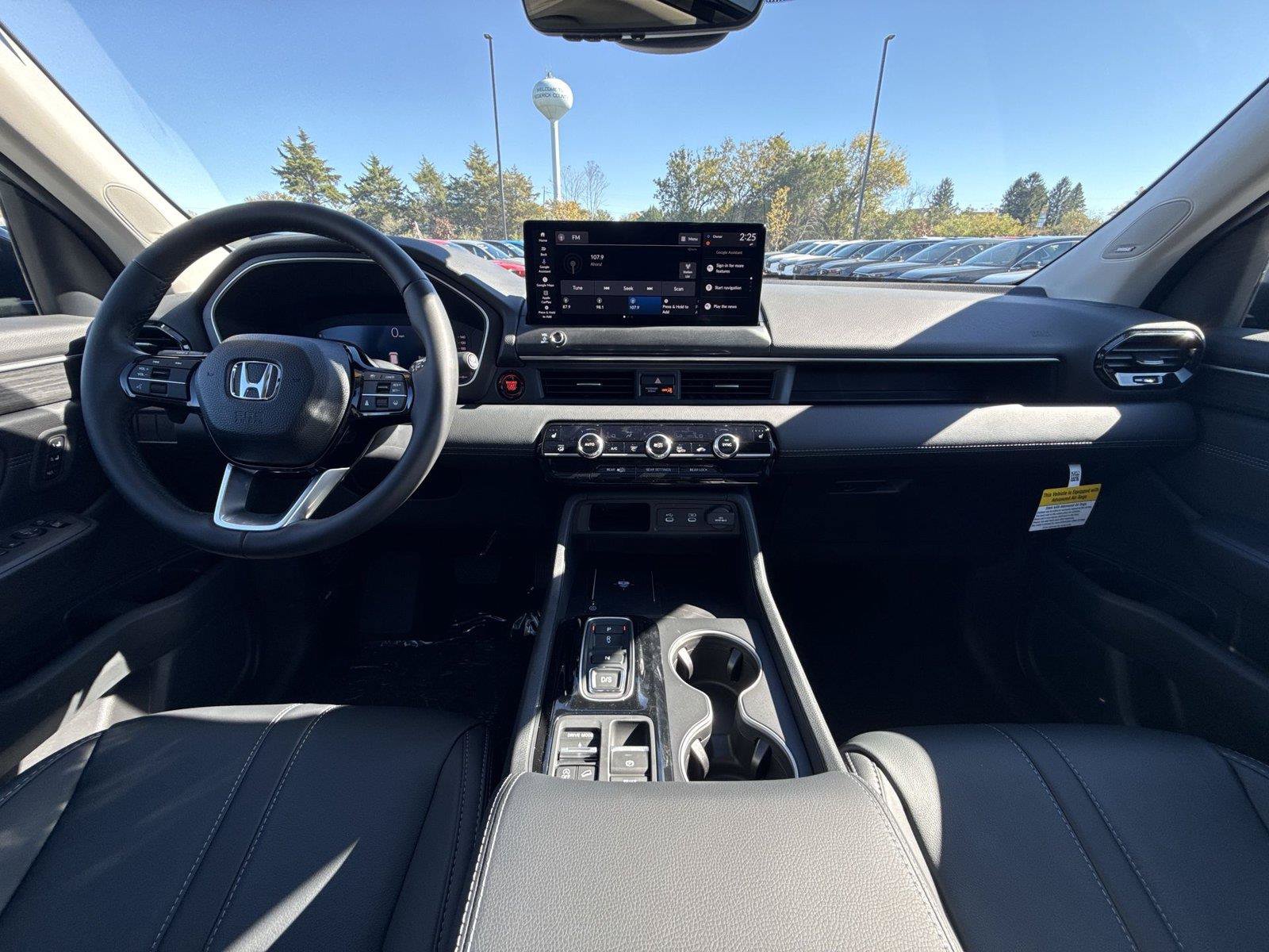 New 2026 Honda Pilot Touring image 23