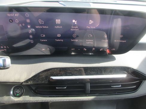 New 2026 Buick Enclave Preferred AWD/4WD image 16