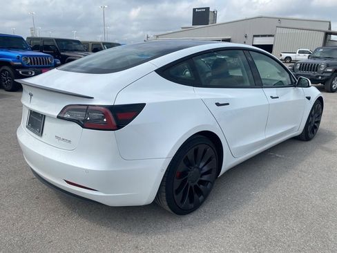 Used 2021 Tesla Model 3 Performance image 9