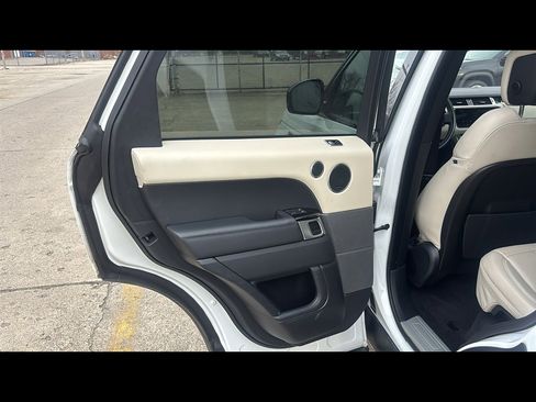 Used 2021 Land Rover Range Rover Sport HSE Silver Edition image 22