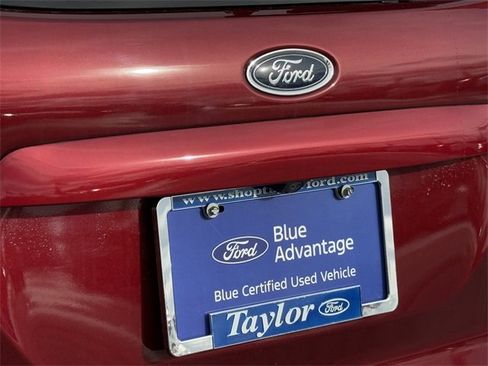 Certified 2021 Ford EcoSport SE image 27