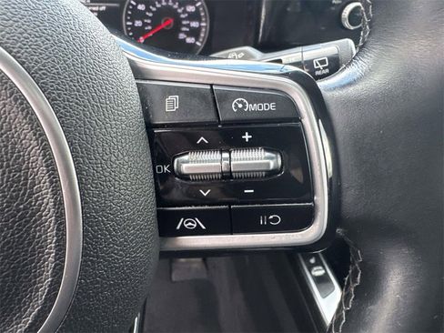 Used 2021 Kia Sorento S w/ Panoramic Sunroof Package image 23