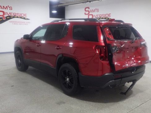 Used 2021 GMC Acadia AT4 w/ Technology Package AWD/4WD image 2