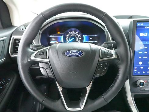 Certified 2023 Ford Edge SEL AWD/4WD image 13