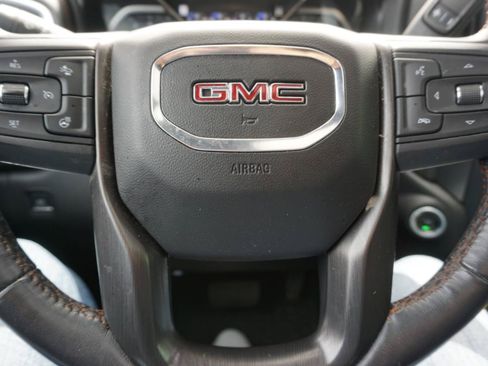 Used 2021 GMC Sierra 1500 AT4 w/ AT4 Premium Package AWD/4WD image 24