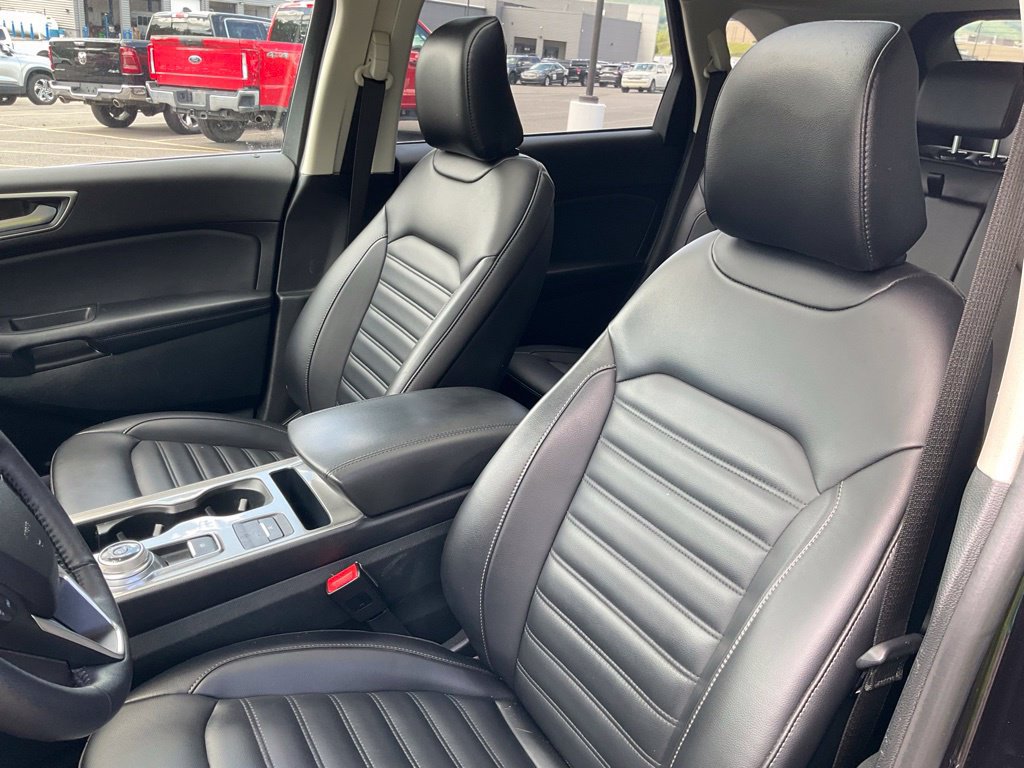 Certified 2023 Ford Edge SEL w/ Convenience Package AWD/4WD image 16