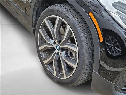 Used 2022 BMW X2 sDrive28i w/ Convenience Package image 5