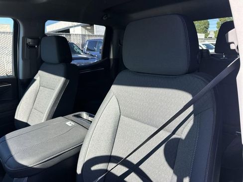 New 2026 GMC Sierra 1500 Elevation w/ LPO, Elevation Black Package image 23