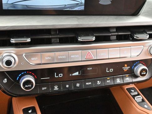 Used 2023 Kia Telluride EX X-Line AWD/4WD image 24