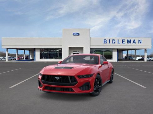 New 2026 Ford Mustang GT image 2