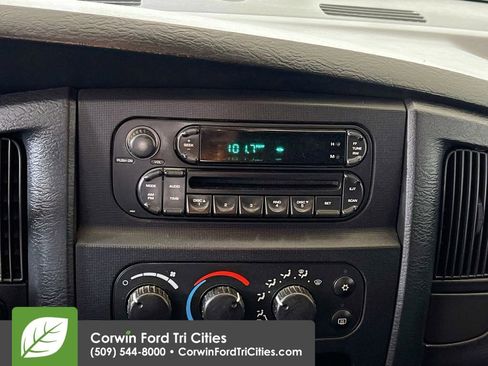 Used 2005 Dodge Ram 3500 Truck SLT image 18