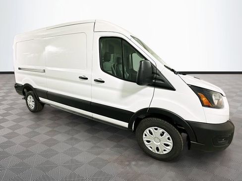 New 2026 Ford Transit 250 148 Medium Roof w/ Load Area Protection Package image 3