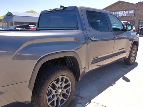 Used 2024 Toyota Tundra SR5 w/ SR5 Premium Package AWD/4WD image 10