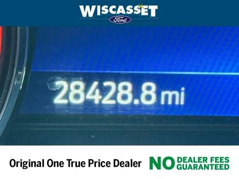 Certified 2022 Ford Explorer XLT w/ Equipment Group 202A image 19