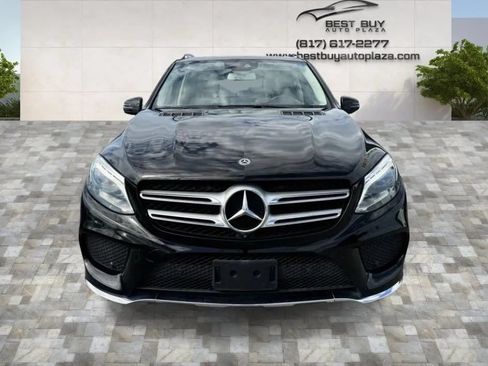 Used 2018 Mercedes-Benz GLE 350 w/ Premium 2 Package image 2