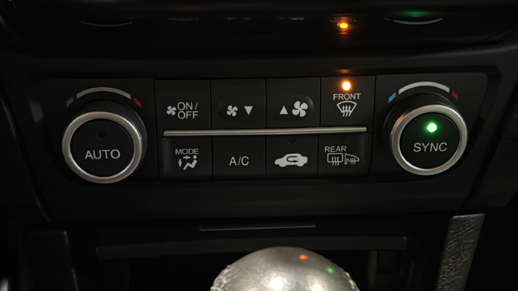 Used 2017 Acura ILX w/ Premium Package FWD image 31