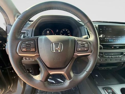 Certified 2025 Honda Ridgeline RTL image 30