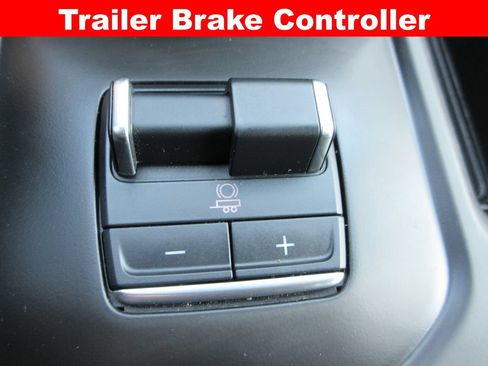 Used 2024 GMC Sierra 1500 AT4 w/ Technology Package AWD/4WD image 21