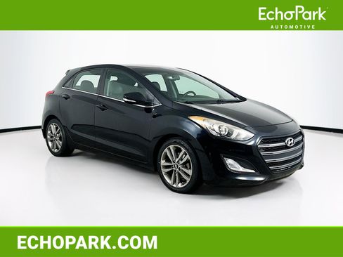 Used 2016 Hyundai Elantra GT w/ Option Group 03 FWD image 1