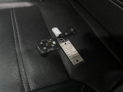 Used 2020 GMC Yukon XL Denali w/ Open Road Package image 41