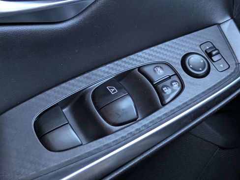 Used 2022 Nissan Sentra SR FWD image 22