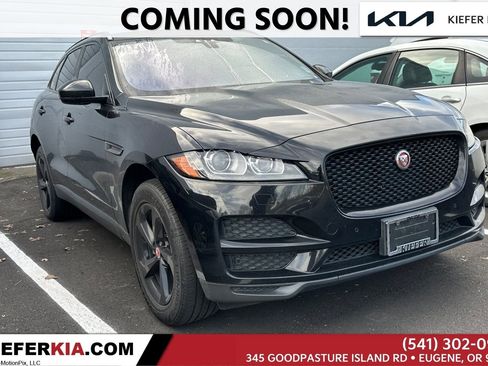 Used 2018 Jaguar F-PACE Premium image 1