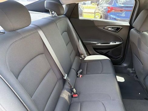 Used 2020 Chevrolet Malibu LS FWD image 12