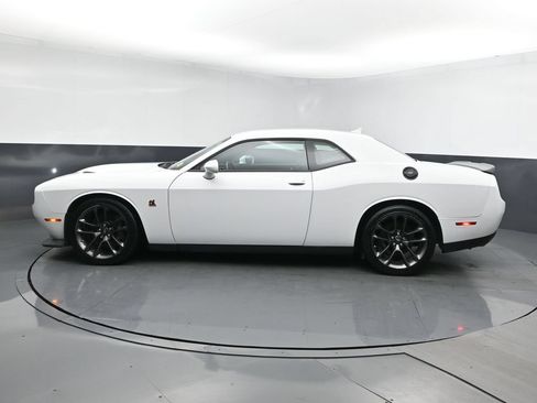 Used 2023 Dodge Challenger R/T Scat Pack w/ Plus Package RWD image 4