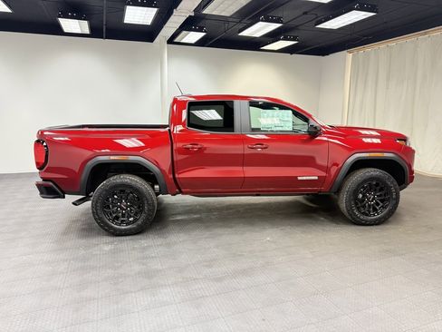 New 2026 GMC Canyon Elevation w/ Convenience Package image 7