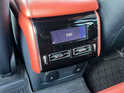 Used 2025 Lincoln Aviator Reserve w/ Equipment Group 201A AWD/4WD image 10