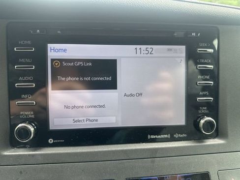 Used 2018 Toyota Sienna XLE w/ Carpet Mat Package FWD image 23