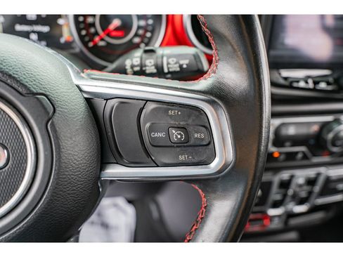 Used 2018 Jeep Wrangler Unlimited Rubicon w/ Dual Top Group image 12