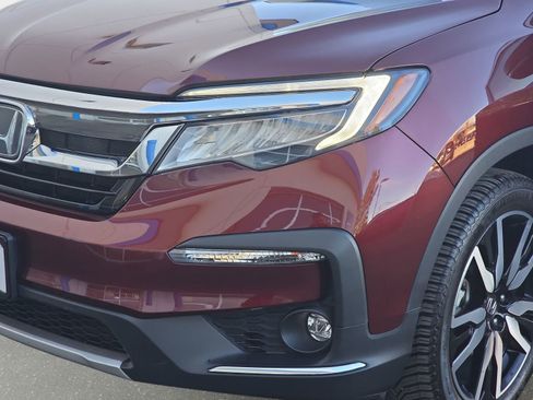 Certified 2019 Honda Pilot Touring image 32